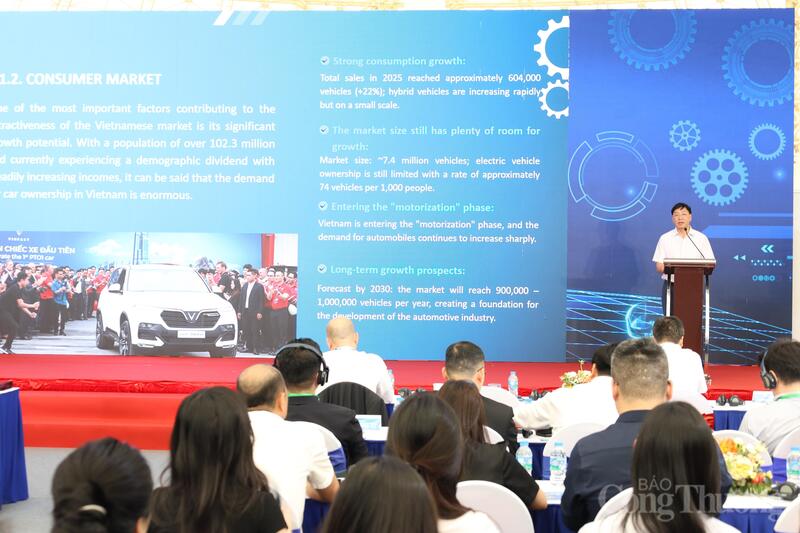 Tăng trưởng nóng, ngành ô tô Việt cần chiến lược dài hơi