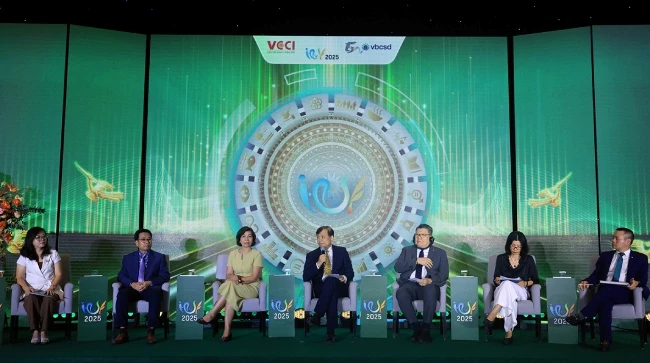 phat-trien-ben-vung-loi-di-nao-cho-doanh-nghiep-nho-va-vua