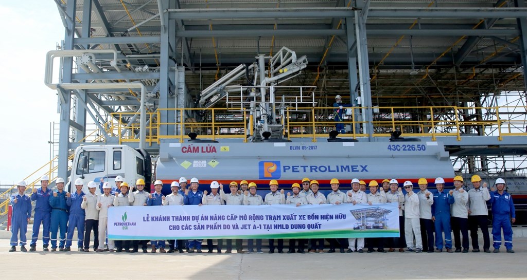 Lọc Dầu Dung Quất tăng mạnh năng lực xuất bán bằng đường bộ