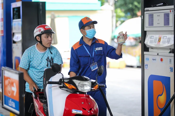 mien-mot-so-loai-thue-xang-dau-nhien-lieu-bay-tu-ngay-164