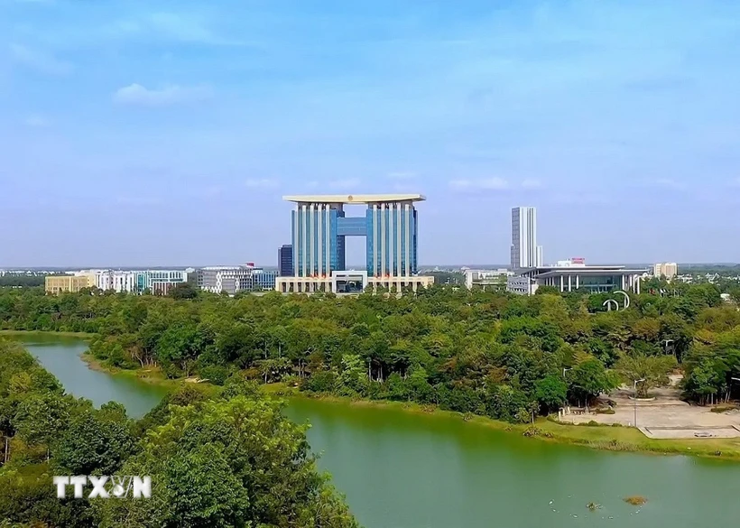 bai-2-huong-toi-tro-thanh-trung-tam-cong-nghiep-sang-tao-hang-dau-dong-nam-a