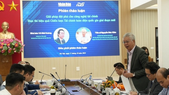 chi-55-doanh-nghiep-vua-va-nho-co-tai-khoan-ngan-hang-can-cu-hich-manh-hon-tu-fintech