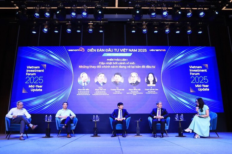 tu-cai-cach-the-che-den-hanh-dong-co-hoi-cho-doanh-nghiep-tu-nhan-viet