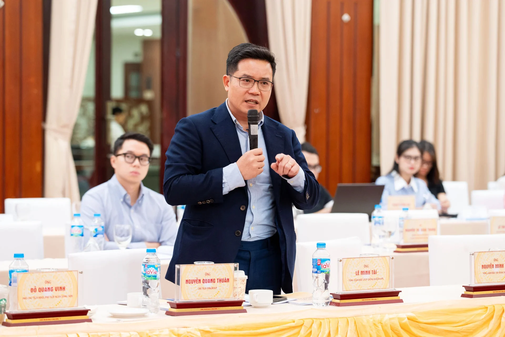 viet-nam-can-cau-truc-von-da-tang-cho-muc-tieu-tang-truong-hai-con-so