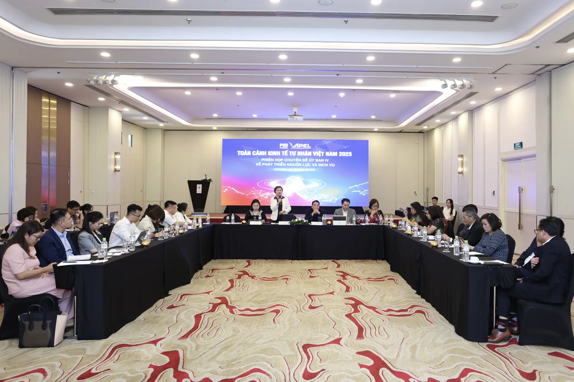 thu-tuong-se-tham-du-toan-canh-mo-hinh-kinh-te-tu-nhan-lan-thu-nhat