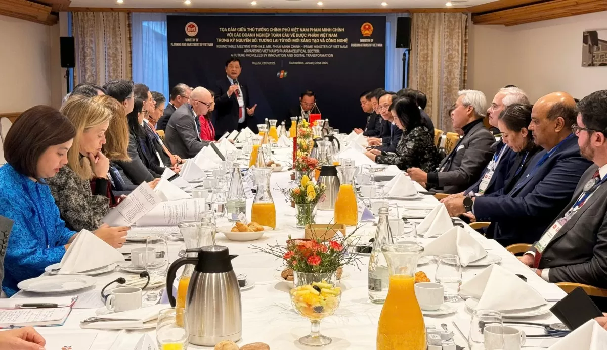 ai-tham-nhap-nganh-duoc-pham-loi-the-cua-fpt-long-chau