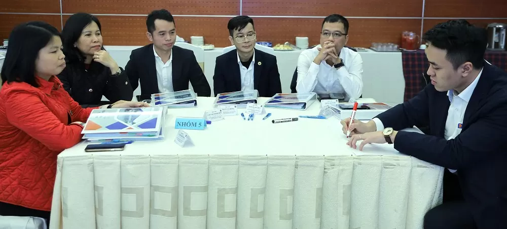 petrolimex-nang-cao-ky-nang-kien-thuc-cho-cua-hang-truong