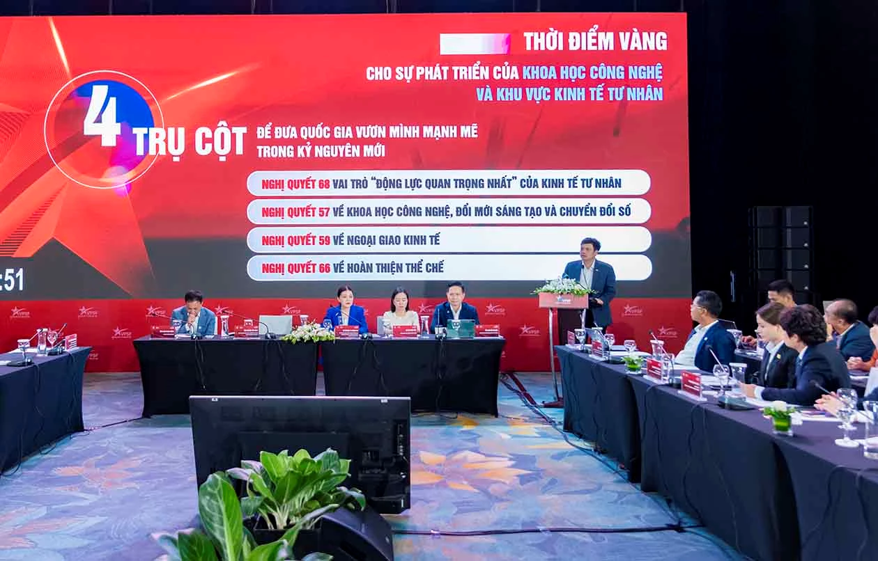 Mọi chính sách kinh tế cần được 'thiết kế từ cuộc sống'