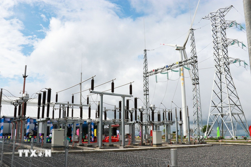 khanh-thanh-nha-may-dien-gio-hai-anh-va-cao-toc-van-ninh-cam-lo