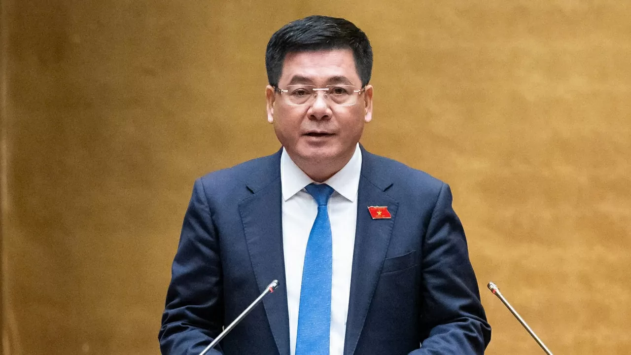 bo-truong-bo-cong-thuong-can-chinh-sach-dac-thu-du-manh-de-day-nhanh-tien-do-du-an-dien-hat-nhan-ninh-thuan