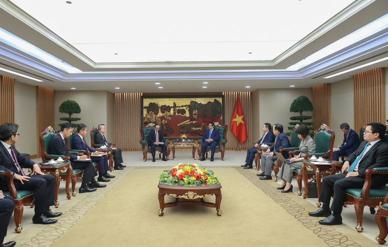 thu-tuong-de-nghi-ngan-hang-hang-dau-nhat-ban-va-the-gioi-tham-gia-trung-tam-tai-chinh-quoc-te-tai-viet-nam