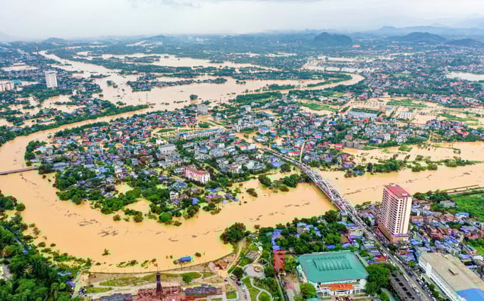 Hỗ trợ miễn, giảm thuế cho người dân và doanh nghiệp bị thiệt hại do mưa bão