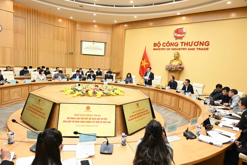 Tăng cường cơ chế khuyến khích, thúc đẩy sử dụng năng lượng tiết kiệm, hiệu quả