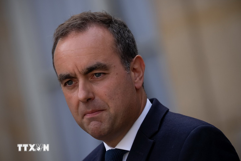 Chính phủ Pháp công bố dự thảo ngân sách gồm 29 biện pháp thuế mới