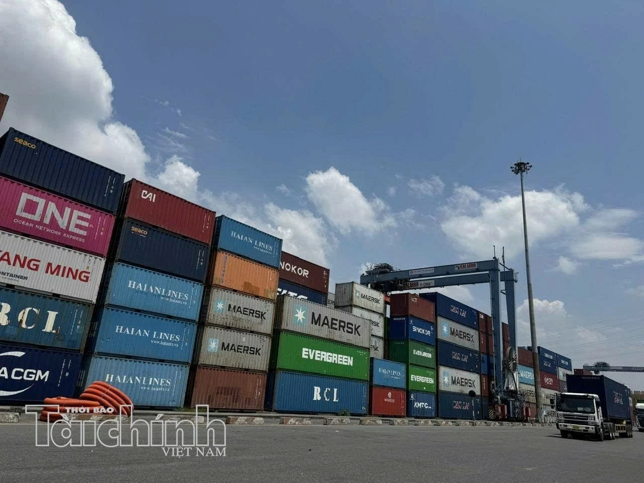 xay-dung-chuoi-logistics-so-dong-bo-de-nang-suc-canh-tranh