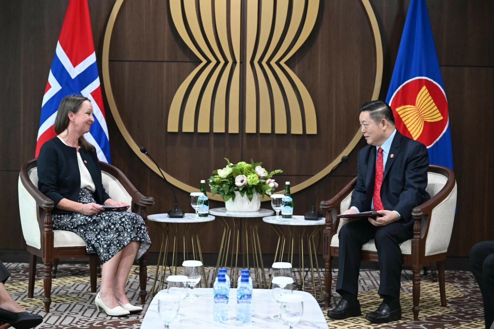 dai-su-na-uy-asean-la-diem-tua-trong-mot-the-gioi-bien-dong