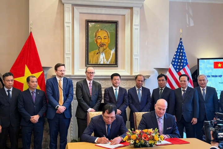 doanh-nghiep-viet-ky-ket-hop-dong-tri-gia-hon-90-ty-usd-voi-doi-tac-hoa-ky