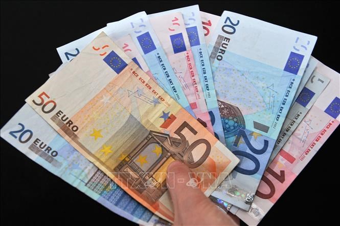 Lợi suất trái phiếu Đức giảm, thị trường dõi theo quyết định của Fed
