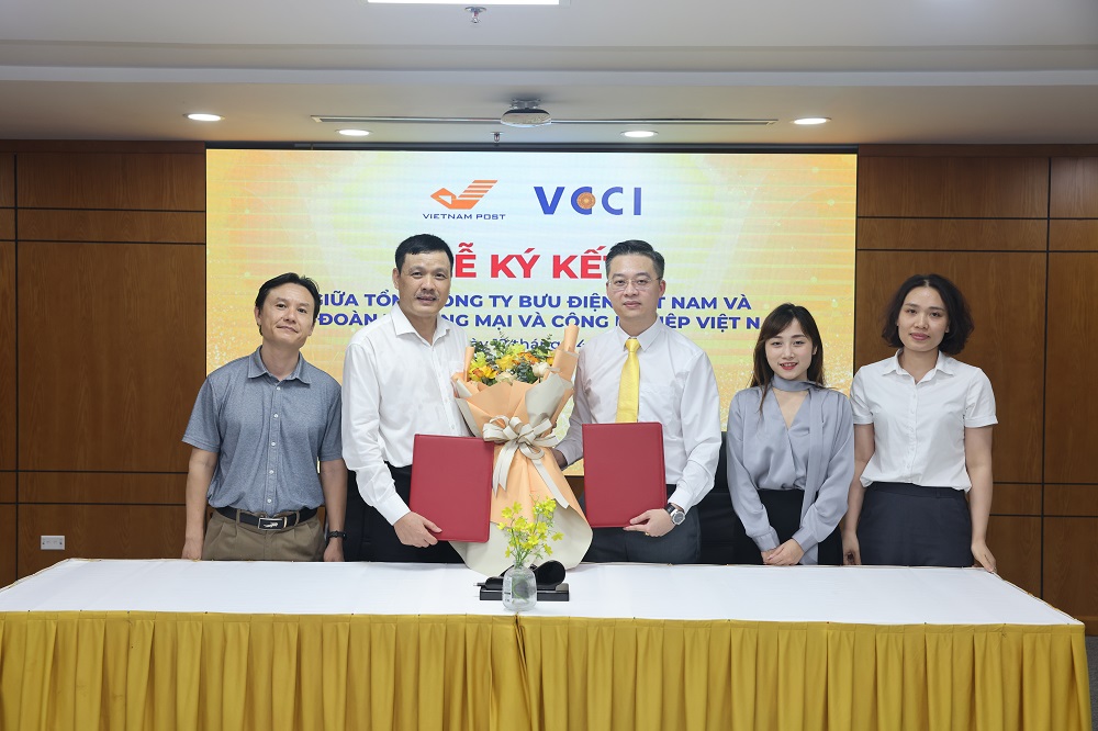 san-tmdt-nong-san-buu-dien-ky-ket-thoa-thuan-hop-tac-ket-noi-tieu-thu-nong-san