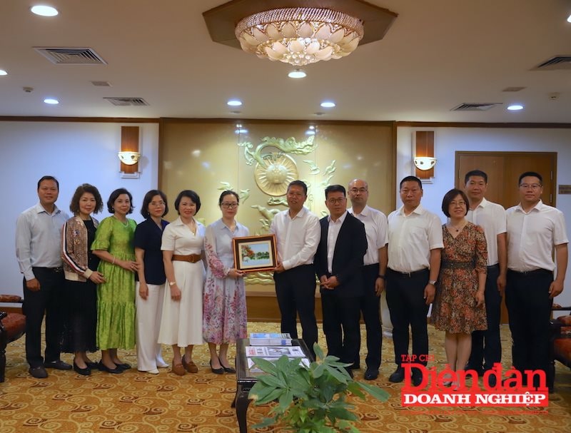 khai-mo-tiem-nang-hop-tac-moi-giua-doanh-nghiep-viet-nam-tan-cuong-trung-quoc