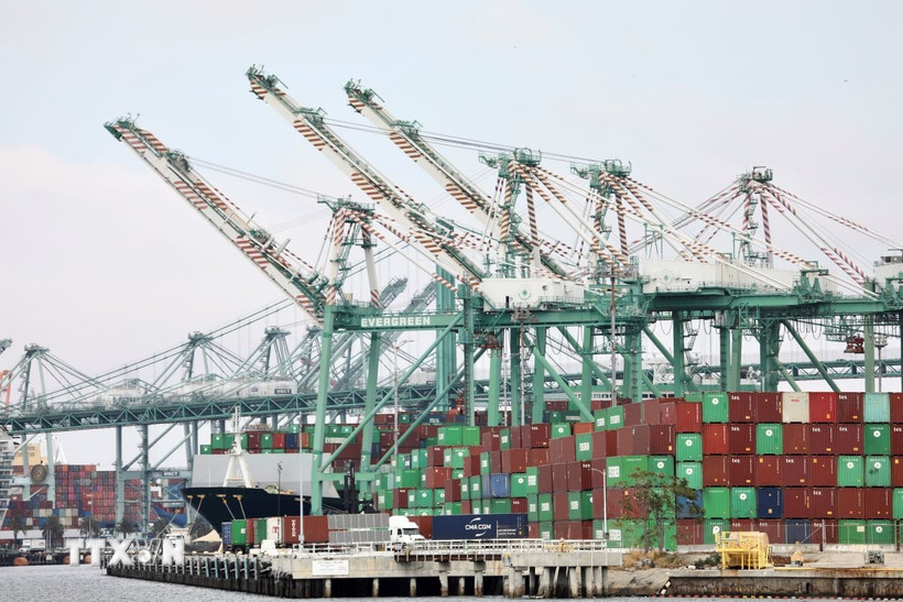 Mỹ xây dựng hệ thống hoàn trả 166 tỷ USD tiền thuế quan