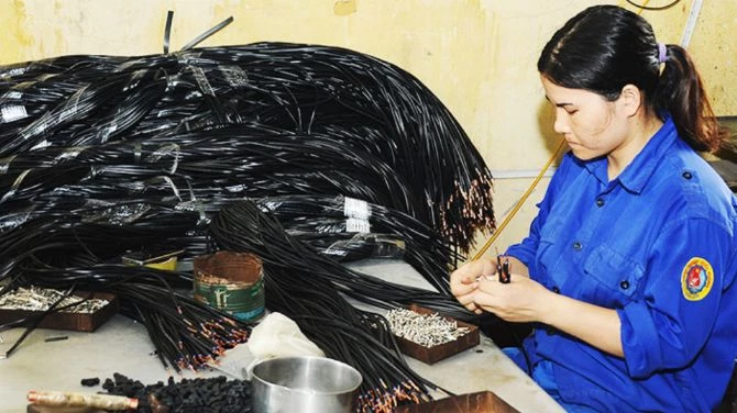 day-manh-ho-tro-ho-kinh-doanh-doanh-nghiep-sieu-nho-chuyen-doi-so