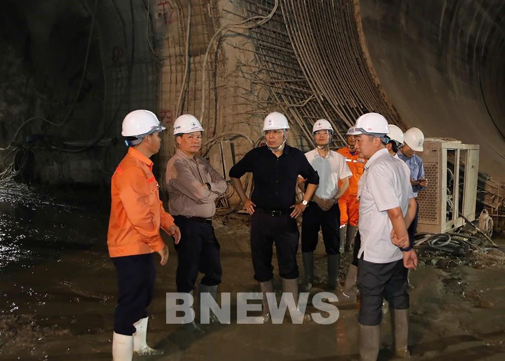 quyet-tam-dua-thuy-dien-hoa-binh-mo-rong-phat-dien-vao-ngay-198