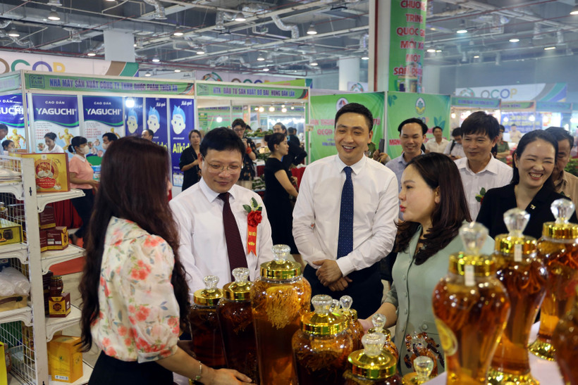 vietnam-ocopex-2025-co-hoi-quang-ba-gioi-thieu-san-pham-ocop-chat-luong-cao