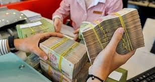 thi-truong-thong-tin-tin-dung-doanh-nghiep-che-chiec-ao-phap-ly-qua-chat-hep1755679757.jpeg