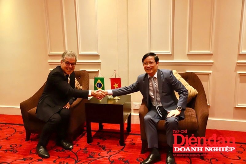 ket-noi-doanh-nghiep-viet-nam-brazil-ngay-cang-ben-chat