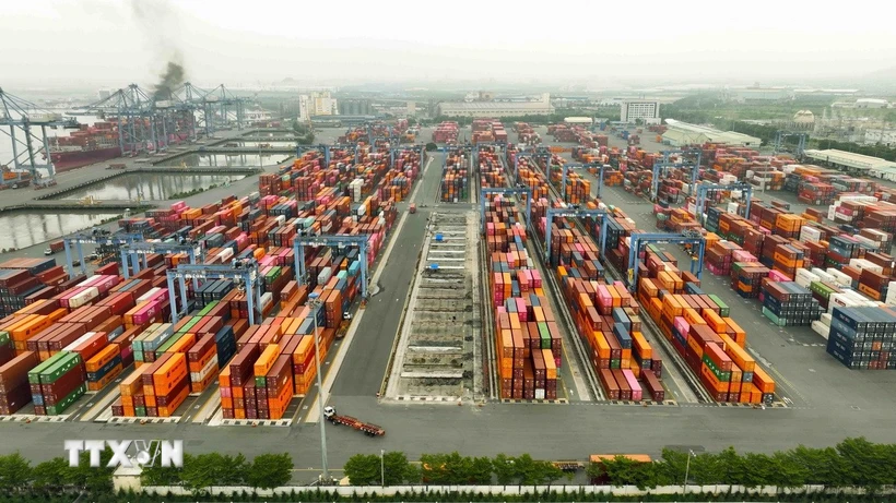 nganh-logistics-kip-thoi-thich-ung-voi-luat-choi-moi