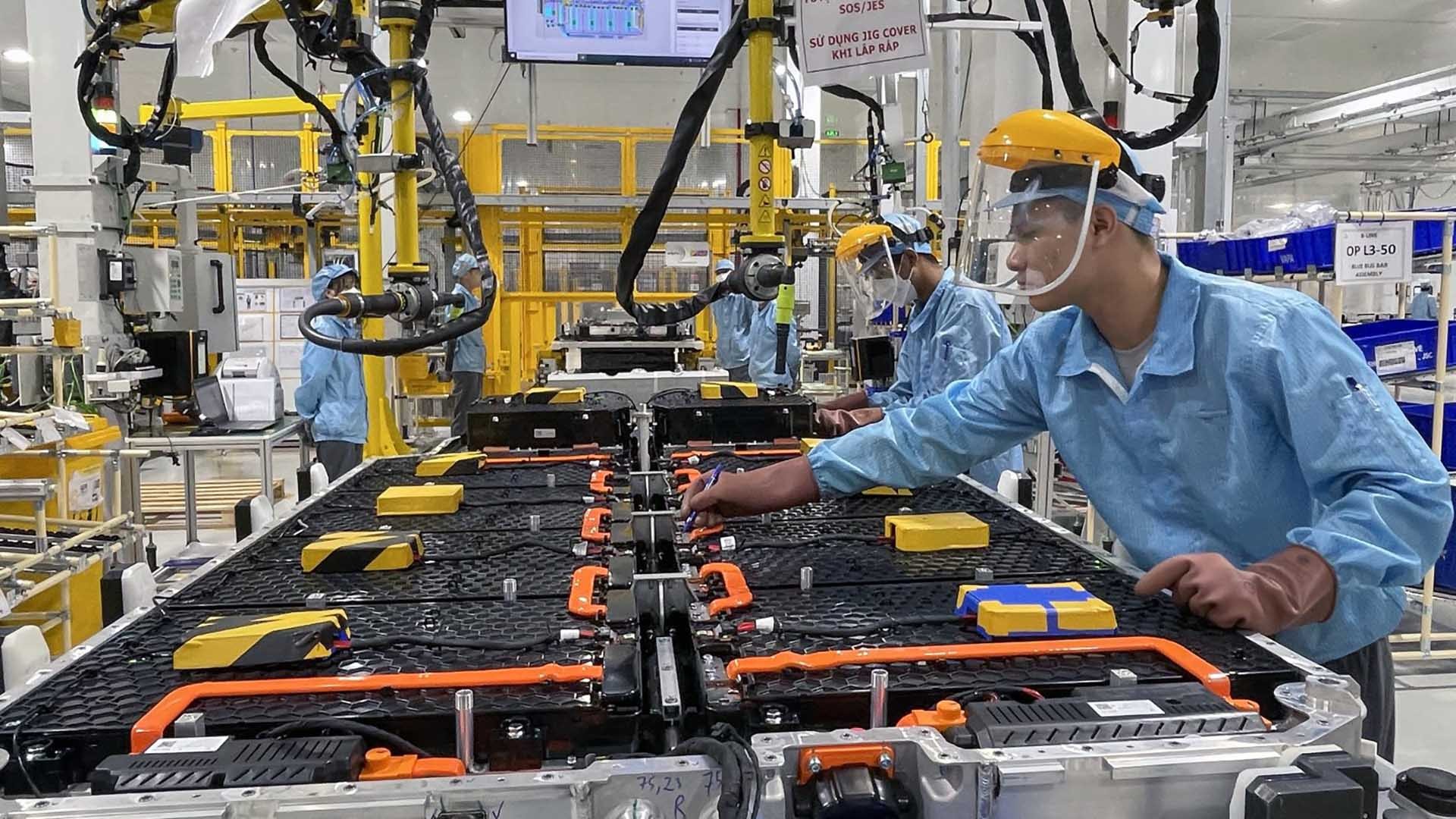 Kinh tế Việt Nam 6 tháng đầu năm 2026: Tiếp thêm xung lực cho mục tiêu tăng trưởng 10%