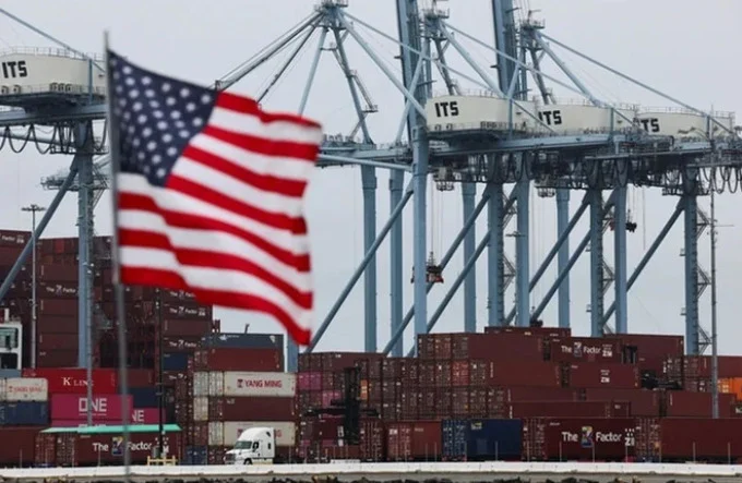 my-ap-thue-nhap-khau-bo-sung-10-toan-cau-co-the-nang-len-15