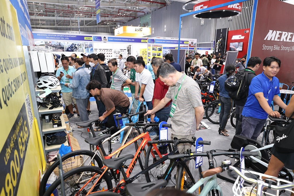 sap-dien-ra-trien-lam-quoc-te-xe-hai-banh-viet-nam-2025