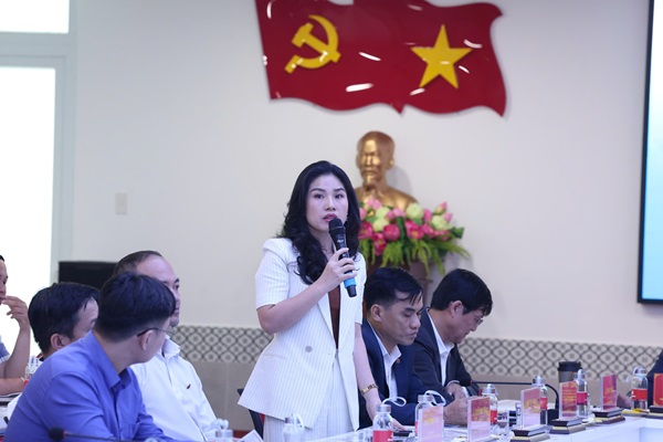 Bà Ngô Thị Thanh Vy 1.jpg