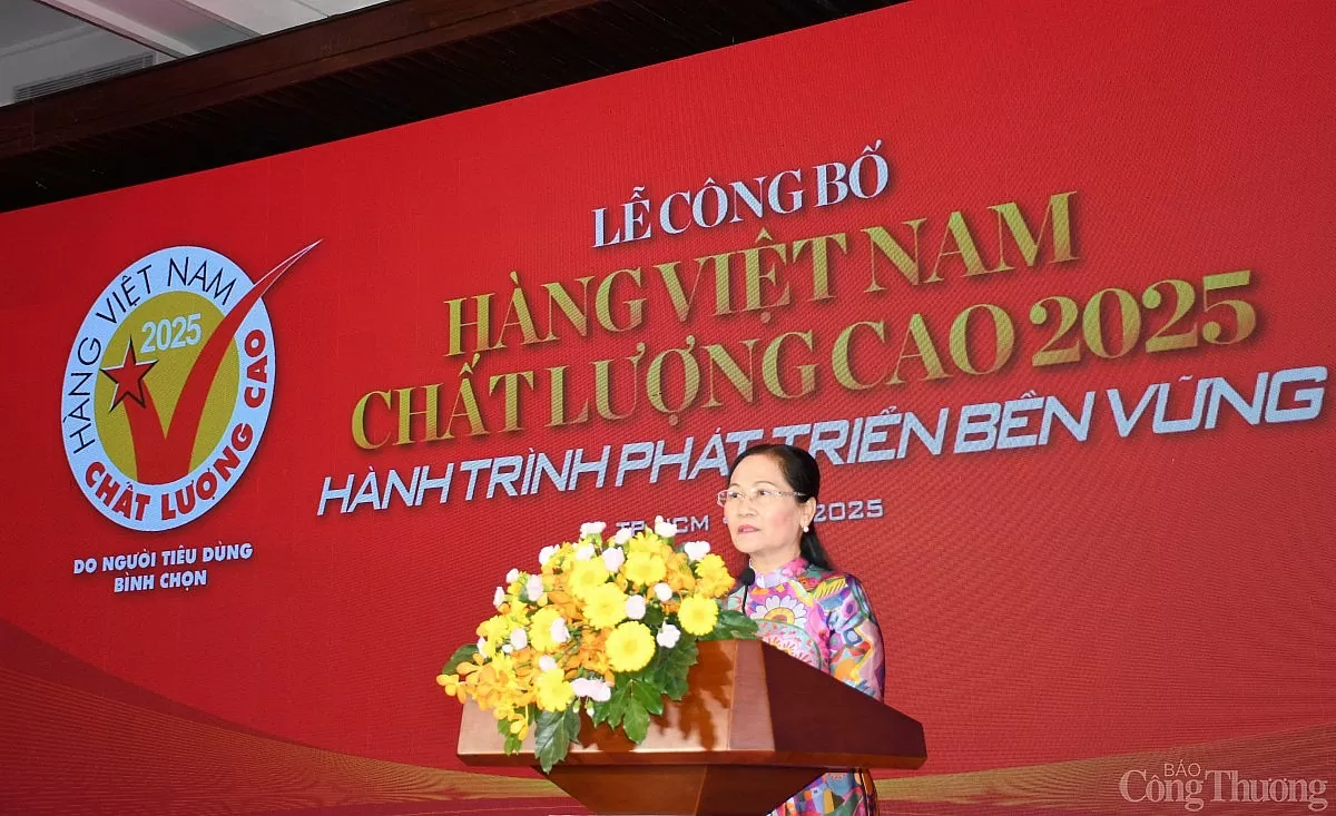 vinh-danh-562-doanh-nghiep-dat-chung-nhan-hang-viet-nam-chat-luong-cao