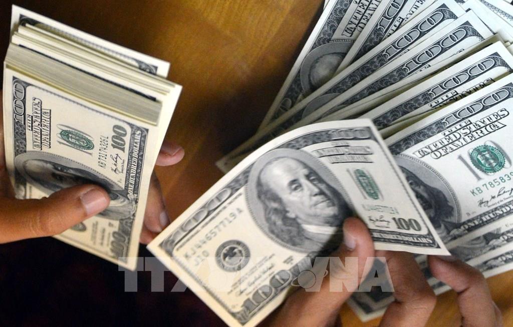 Đồng USD ghi nhận tuần tăng mạnh nhất trong một tháng