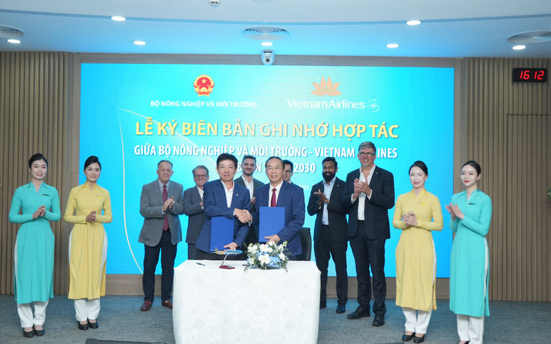 vietnam-airlines-ra-mat-lien-minh-xanh-thiet-lap-cau-truc-esg-moi