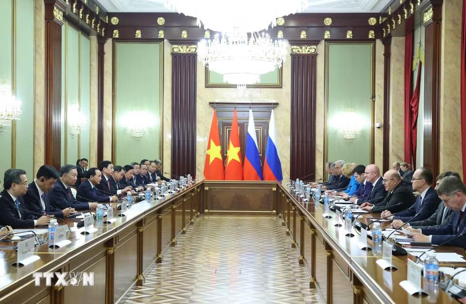 Thúc đẩy hợp tác kinh tế, công nghệ và năng lượng Việt Nam - Liên bang Nga