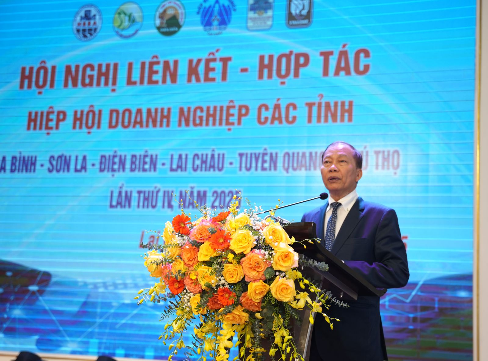 hoi-nghi-lien-ket-hop-tac-hiep-hoi-doanh-nghiep-cac-tinh-tay-bac-lan-thu-iv-nam-2025