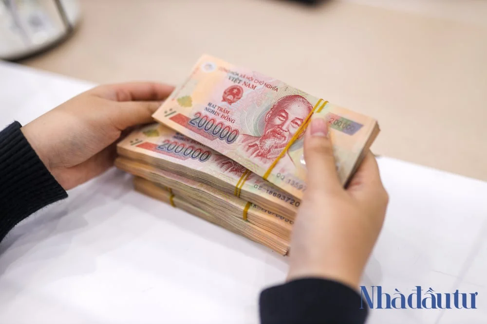 Áp lực thanh khoản hệ thống: Lãi suất khó giảm tiếp