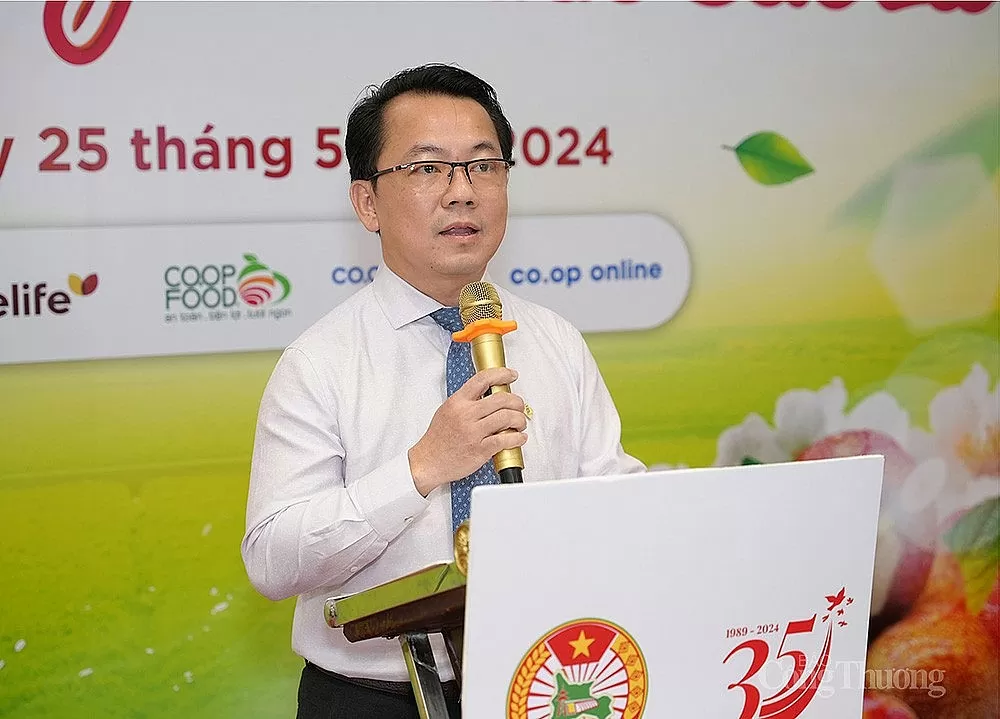 nganh-ban-le-chuyen-minh-de-but-toc-trong-ky-nguyen-moi