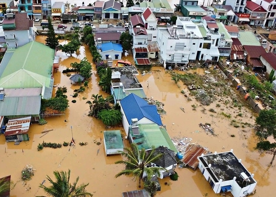 vcci-phat-dong-chuong-trinh-ung-ho-dong-bao-mien-trung-tay-nguyen