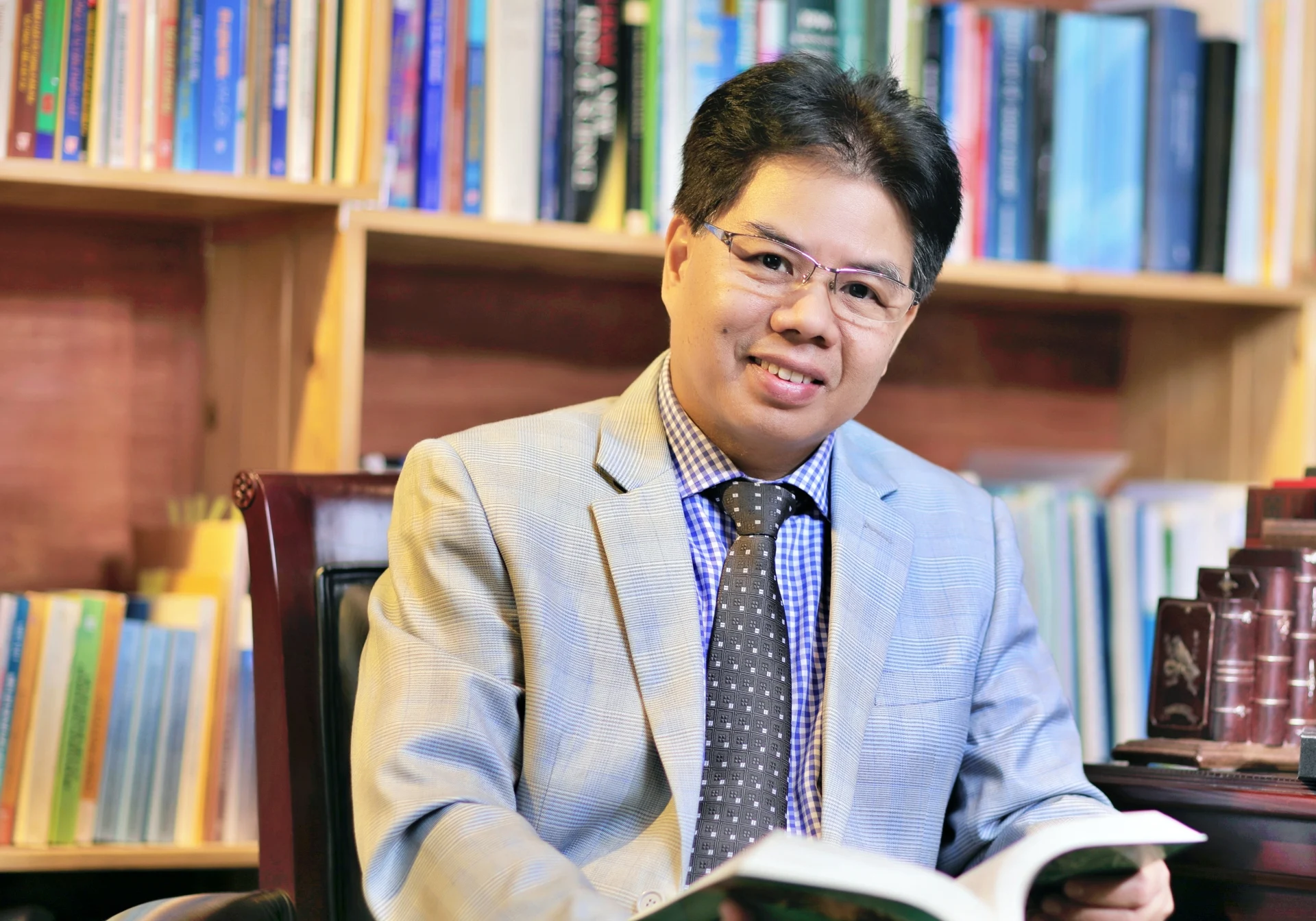 phat-trien-doanh-nghiep-nha-nuoccan-thiet-ke-the-che-phan-dinh-ro-san-choi