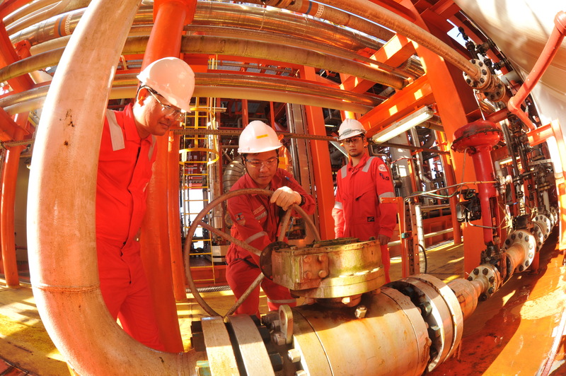 chi-thi-09-chuyen-tu-ung-pho-sang-chu-dong-trong-an-ninh-nang-luong