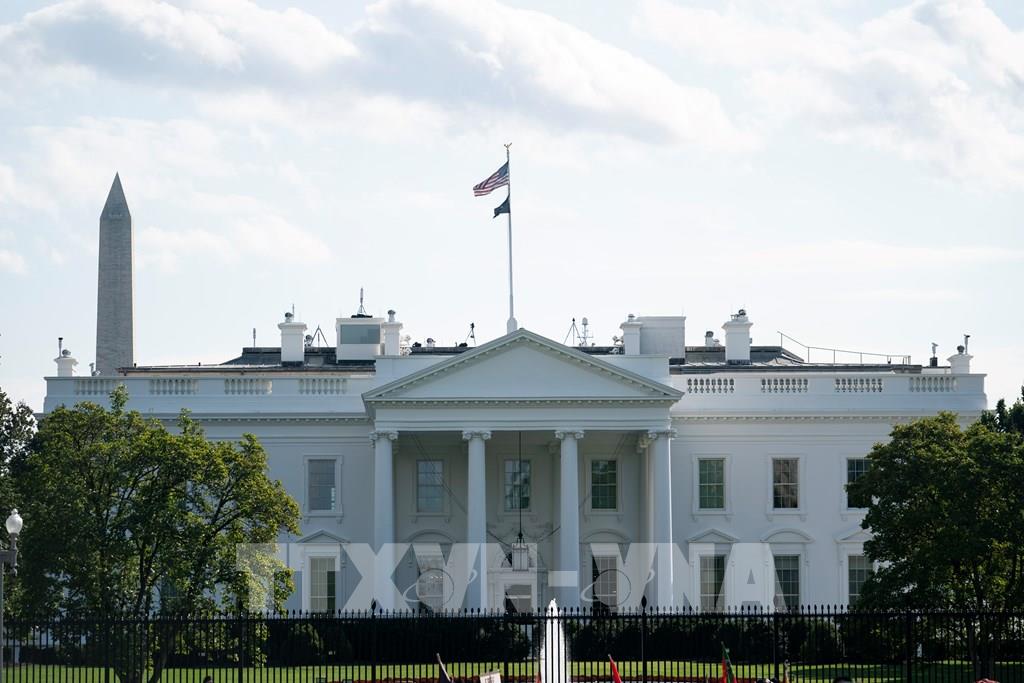 nga-re-trong-chinh-sach-cua-fed-ky-vong-va-tac-dong-tu-nha-trang