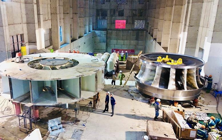 evn-no-luc-cho-chang-nuoc-rut-du-an-thuy-dien-hoa-binh-mo-rong