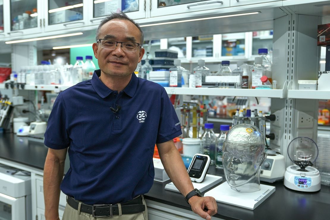 cay-chip-vao-nao-doanh-nghiep-trung-quoc-canh-tranh-truc-dien-voi-elon-musk