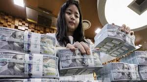 Đồng USD tiếp tục suy yếu khi bất ổn chính trị tại Mỹ gia tăng