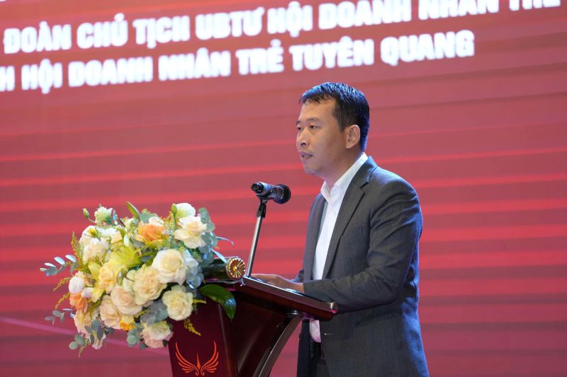 nguyễn vũ linh.jpg
